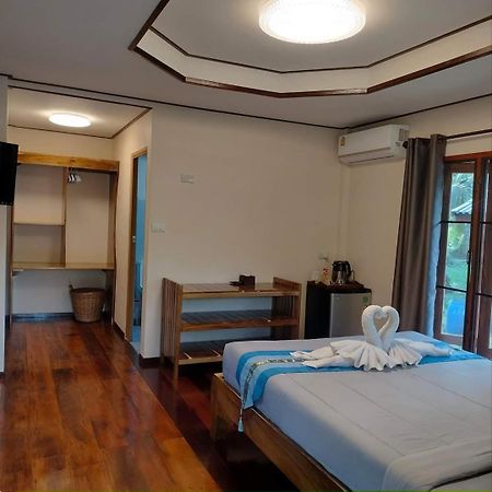 Walk In Homestay Ko Kut Dış mekan fotoğraf