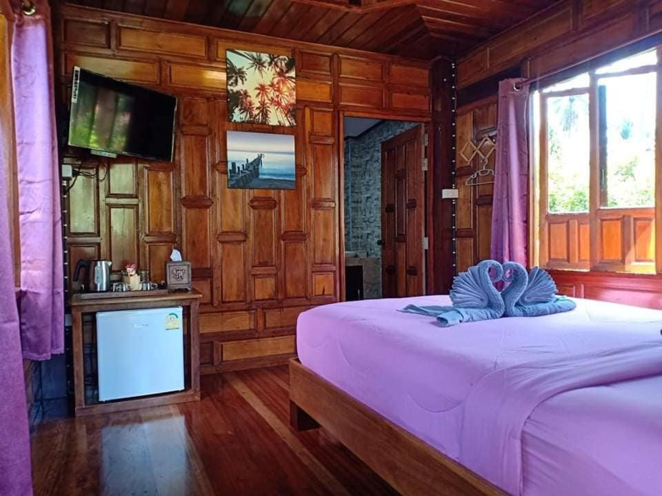 Walk In Homestay Ko Kut Dış mekan fotoğraf